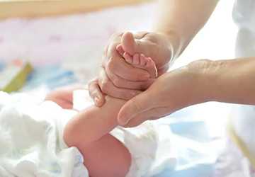 Top 10 Baby Massage Techniques Promoting Relaxation